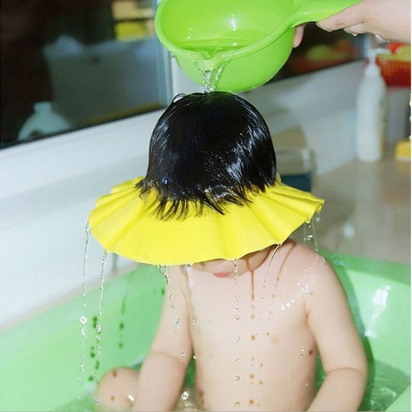 Visière chapeau pour douche bébé I ShampooCap™ - maman-bambin